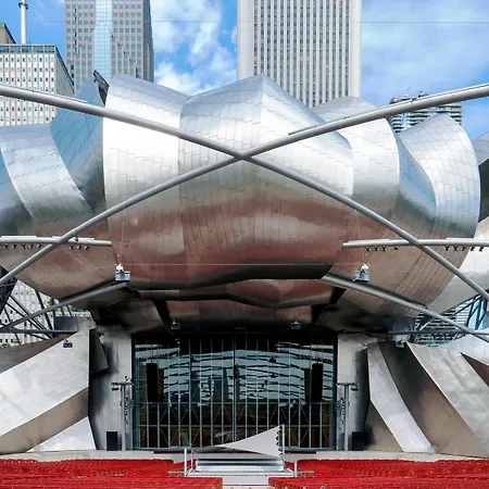 Voco Chicago Downtown - Riverwalk By Ihg