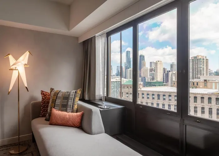 Hotel Voco Downtown - Riverwalk By Ihg 3*