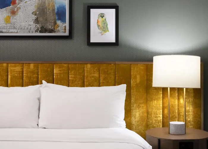 Voco Downtown - Riverwalk By Ihg