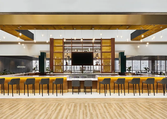 Hotel Voco Downtown - Riverwalk By Ihg 3*