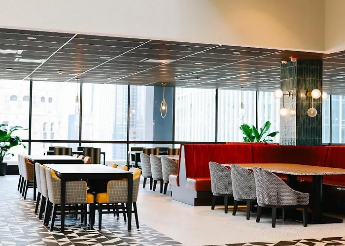 Voco Downtown - Riverwalk By Ihg Hotel