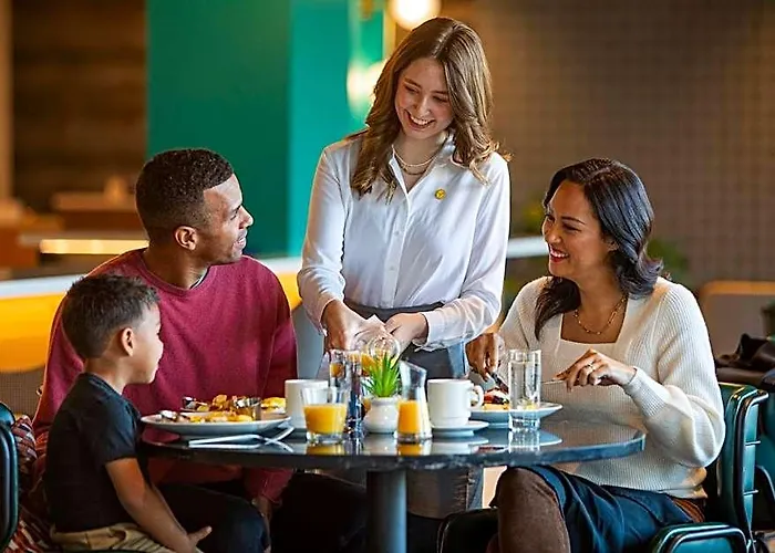 Hotel Voco Downtown - Riverwalk By Ihg